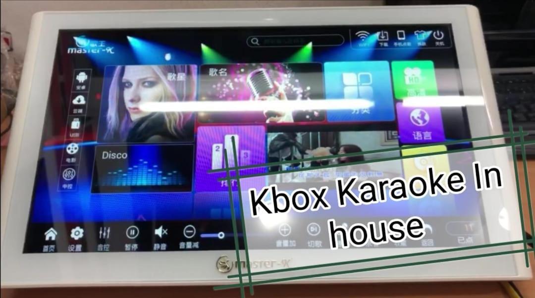 Teluk Batik 17Paradisehome Private Pool Karaoke Snooker Bbq 15Pax Lumut Esterno foto